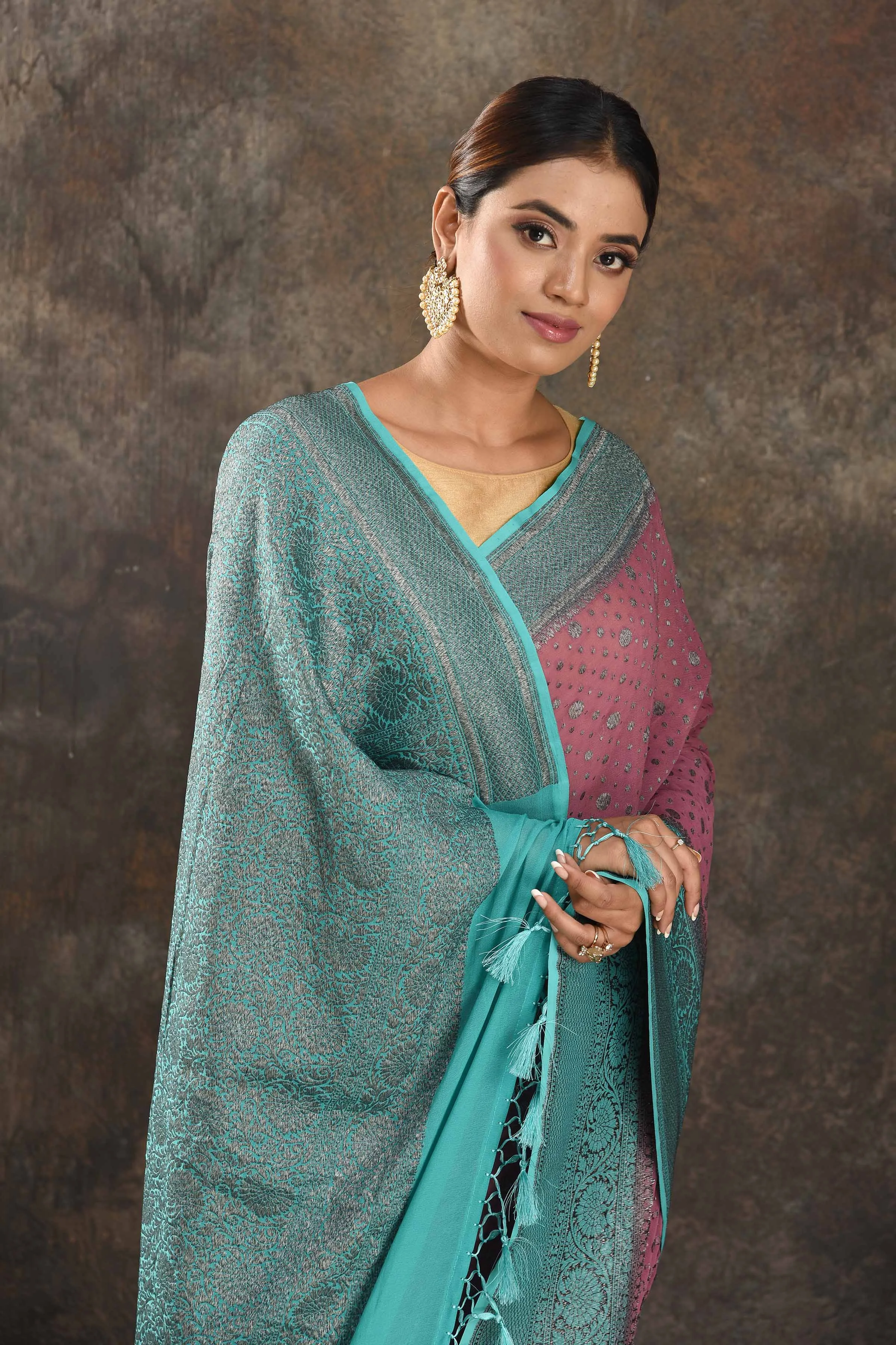 90N351-RO Pink Georgette Sari with Antique Zari Sea Green Border