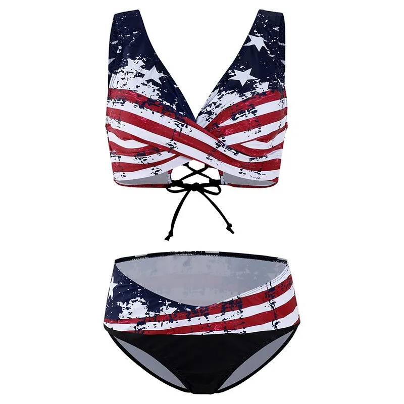 Gepolsterter Bikini in Übergröße DD  mit amerikanischer Flagge