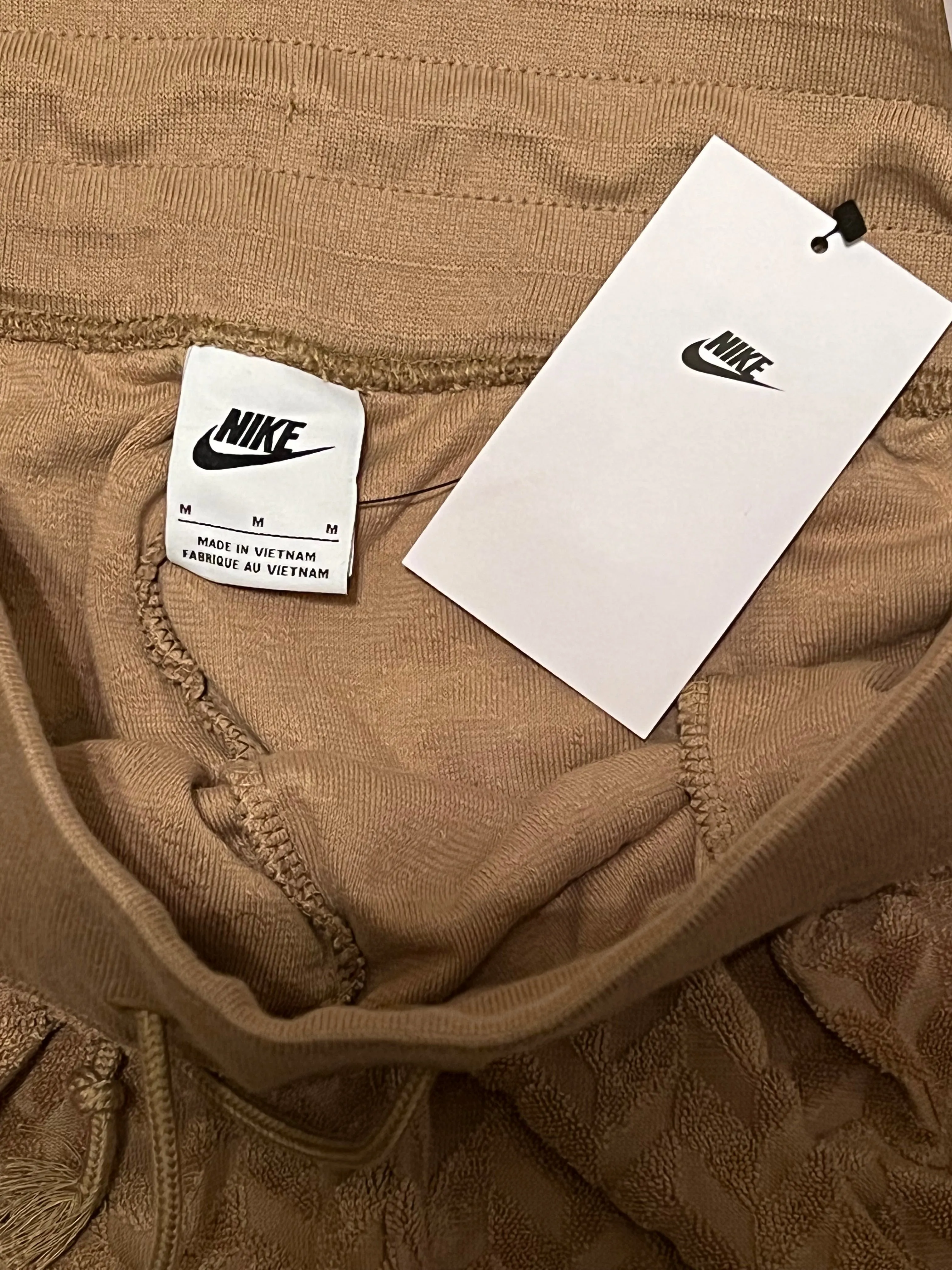 Nike Size M Dark Driftwood/Hemp Phoenix Fleece High Waisted Joggers